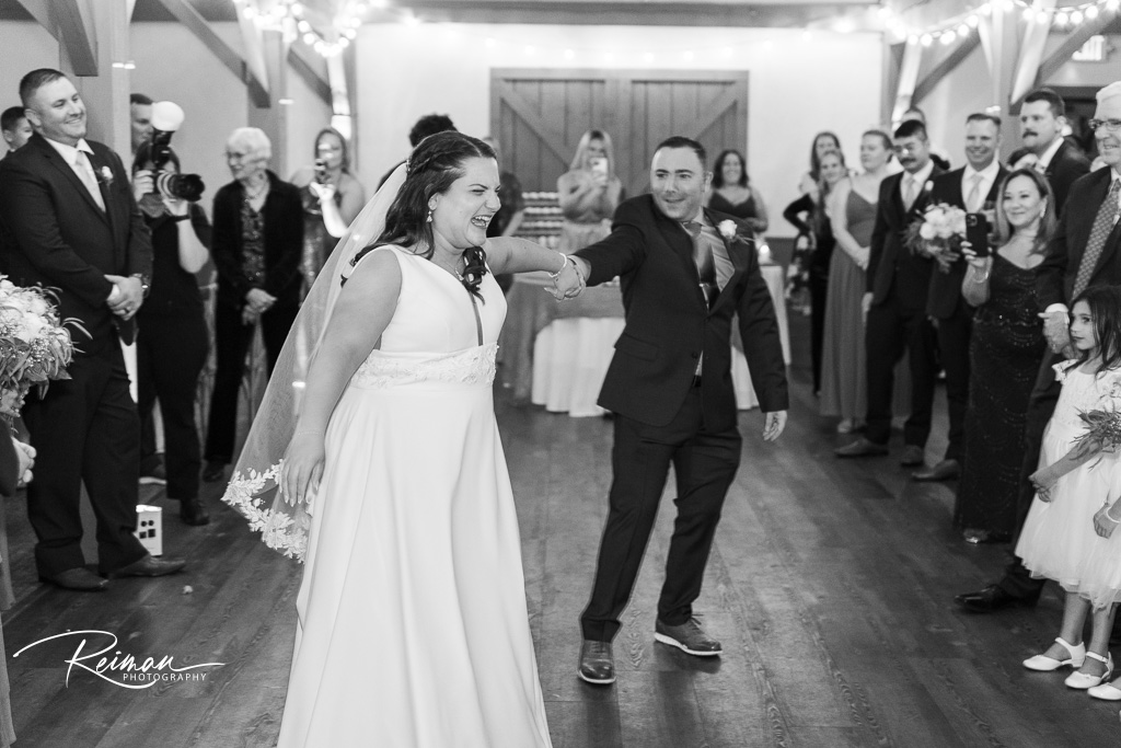 Fall Wedding at the Barn at Wight Farm, Wedding, Barn at Wight Farm, Reiman Photography, Worcester Wedding Photographer, Boston Wedding Photographer, Sturbridge Wedding Photographer, Fall Wedding, Barn Wedding