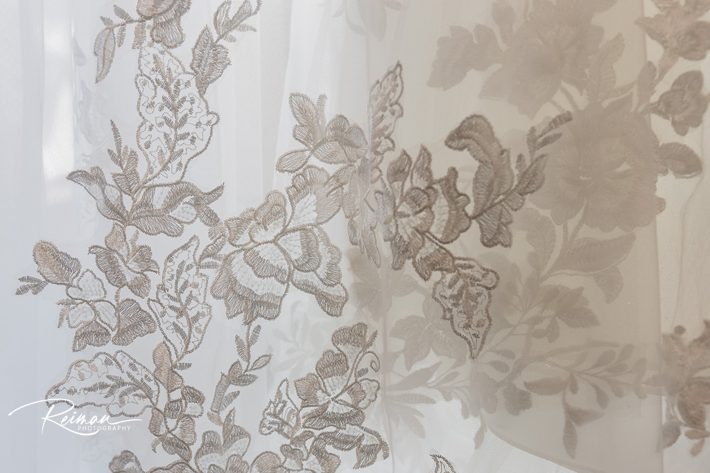 Marriot Boston-Quincy, Wedding, Reiman Photography, Boston Wedding Photographer, Worcester Wedding Photographer, Elegant Wedding, Marriot Boston-Quincy Wedding, Summer Wedding