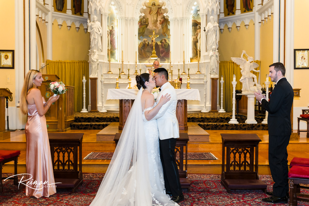 Marriot Boston-Quincy, Wedding, Reiman Photography, Boston Wedding Photographer, Worcester Wedding Photographer, Elegant Wedding, Marriot Boston-Quincy Wedding, Summer Wedding