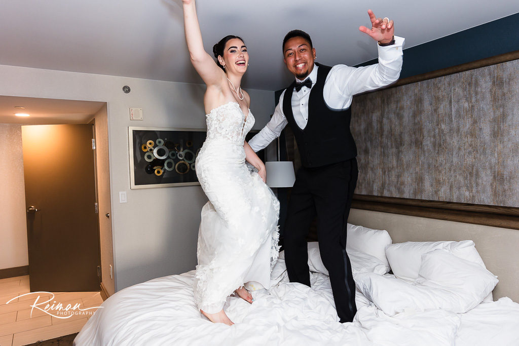 Marriot Boston-Quincy, Wedding, Reiman Photography, Boston Wedding Photographer, Worcester Wedding Photographer, Elegant Wedding, Marriot Boston-Quincy Wedding, Summer Wedding