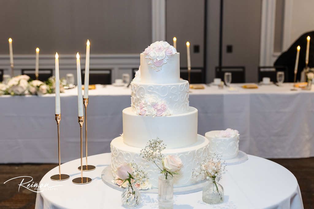 Marriot Boston-Quincy, Wedding, Reiman Photography, Boston Wedding Photographer, Worcester Wedding Photographer, Elegant Wedding, Marriot Boston-Quincy Wedding, Summer Wedding