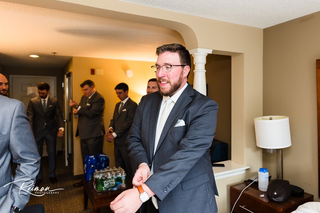 Wedding at the Barn at Wight Farm, Wedding, Barn at Wight Farm, Reiman Photography, Worcester Wedding Photographer, Boston Wedding Photographer, Sturbridge Wedding Photographer, Summer Wedding, Barn Wedding