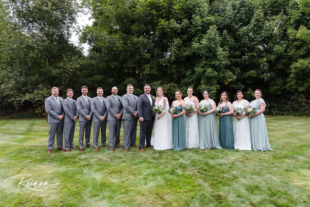 Wedding at the Barn at Wight Farm, Wedding, Barn at Wight Farm, Reiman Photography, Worcester Wedding Photographer, Boston Wedding Photographer, Sturbridge Wedding Photographer, Summer Wedding, Barn Wedding