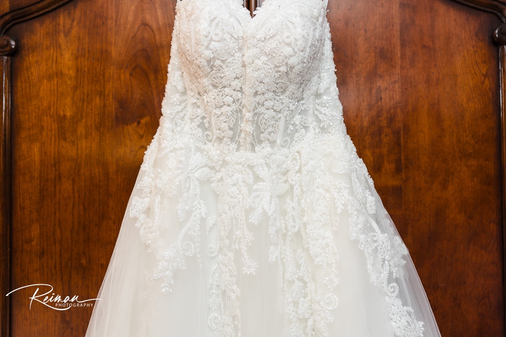 Summer Wedding, Colonial Hotel Wedding, Colonial Hotel, Reiman Photography, Worcester Wedding Photography, Boston Wedding Photographer, Gardner Wedding Photographer