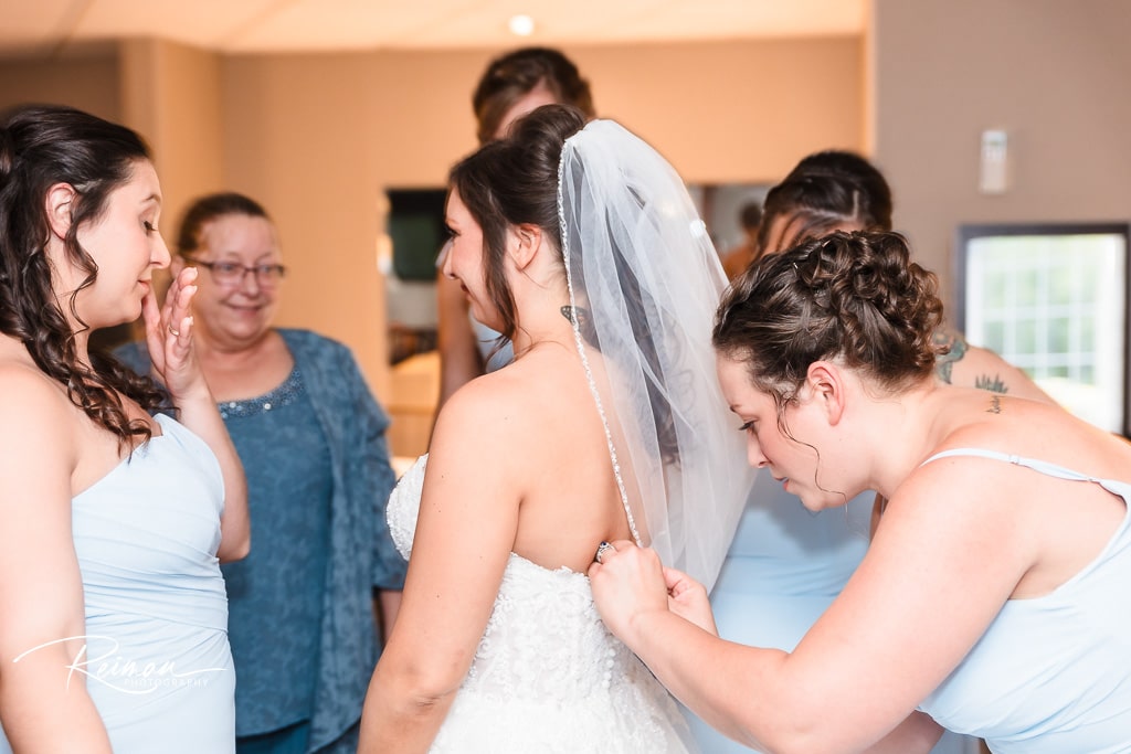 Summer Wedding, Colonial Hotel Wedding, Colonial Hotel, Reiman Photography, Worcester Wedding Photography, Boston Wedding Photographer, Gardner Wedding Photographer