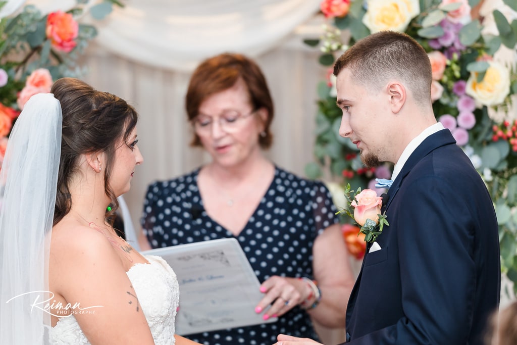 Summer Wedding, Colonial Hotel Wedding, Colonial Hotel, Reiman Photography, Worcester Wedding Photography, Boston Wedding Photographer, Gardner Wedding Photographer