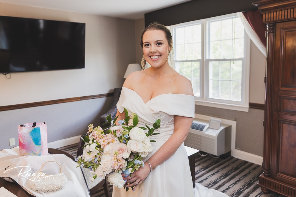 Wedding, Wedding Photographer, Wedding Photography, Colonial Hotel Wedding, Reiman Photography, May Wedding, Worcester Wedding Photographer, Boston Wedding Photographer