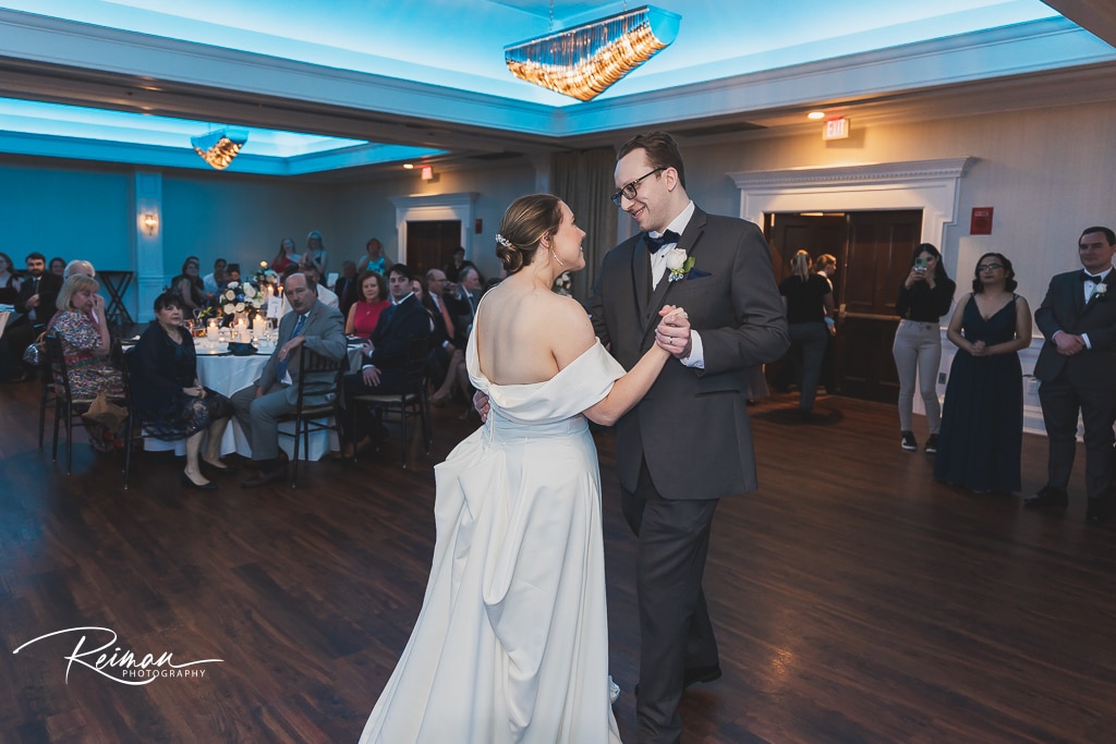Wedding, Wedding Photographer, Wedding Photography, Colonial Hotel Wedding, Reiman Photography, May Wedding, Worcester Wedding Photographer, Boston Wedding Photographer