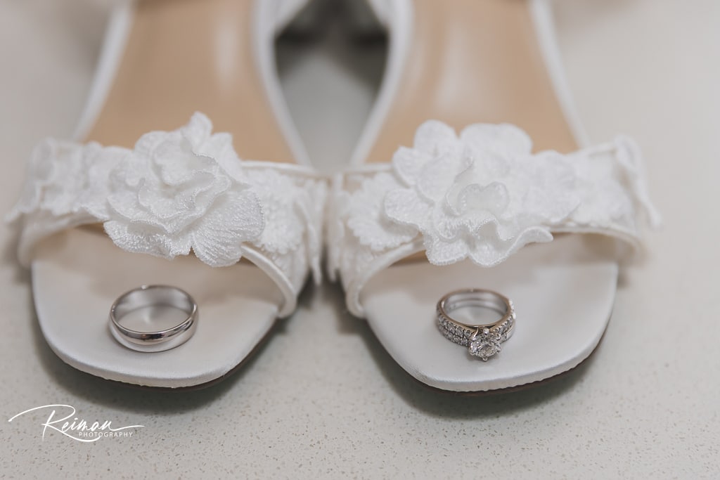 Independence Harbor Wedding, Reiman Photography, Wedding, Wedding Photography, Boston Wedding Photographer, Worcester Wedding Photographer, Independence Harbor